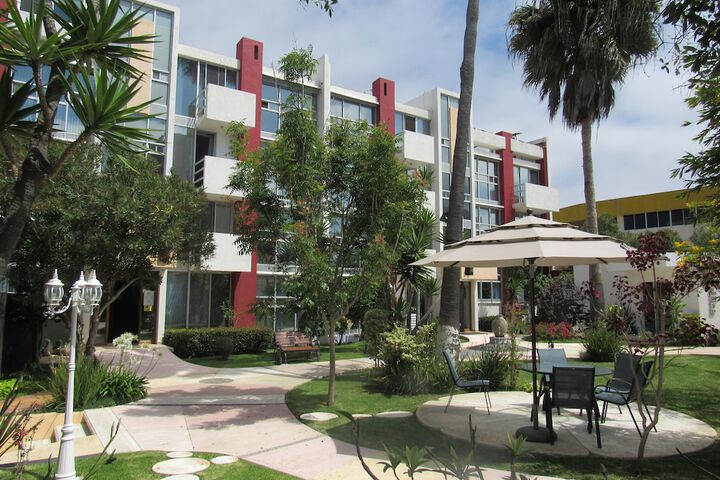 Hotel 33 of 34