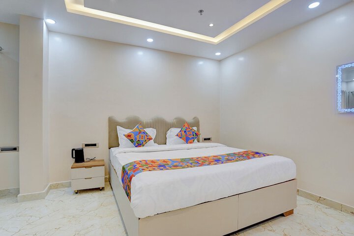 Room 14 of 43