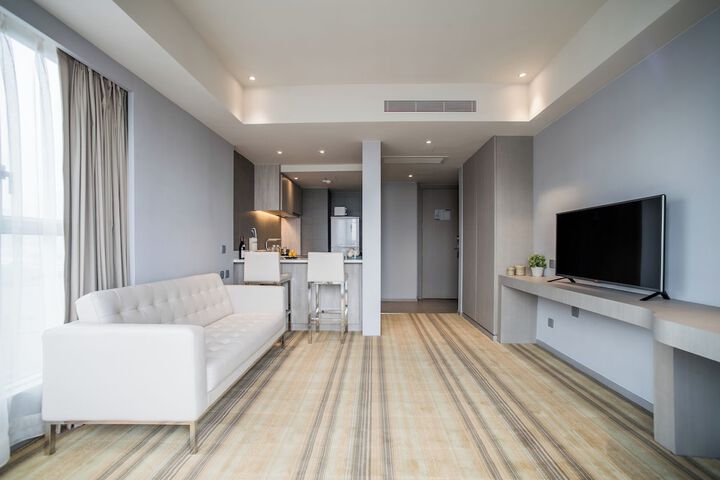 Room 6 of 31