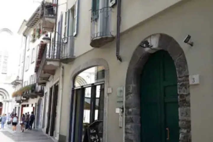 A Casa Nuccia Mansarda Centro di Como