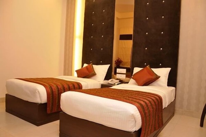 Room 14 of 31