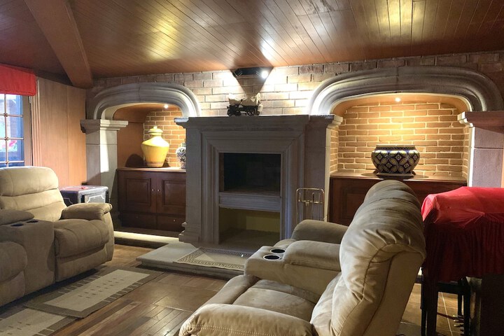 Hotel Interior 178 of 230