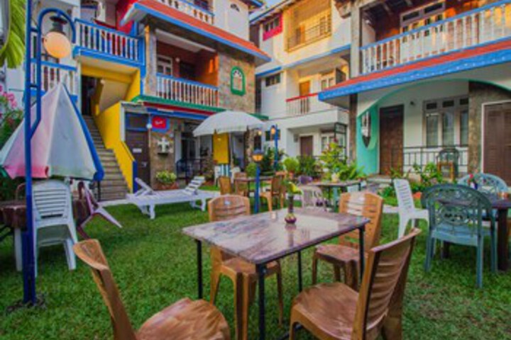 OYO 12902 Home Colourful Stay Candolim