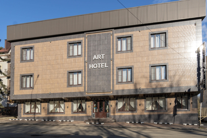 Hotel 7 of 50