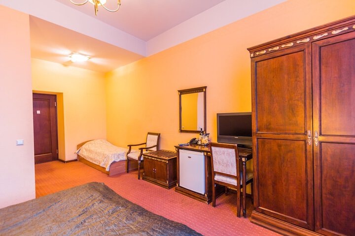 Room 57 of 131