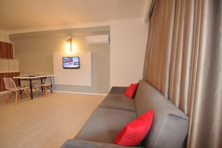 Room 16 of 41