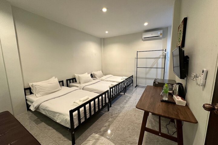 Room 46 of 99