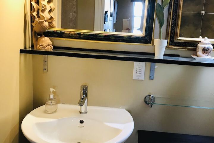 Bathroom Vanities