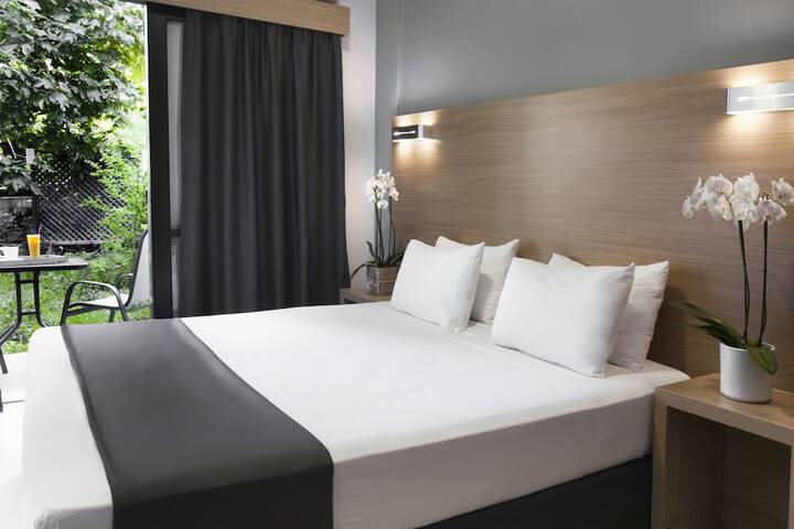 Room 7 of 29