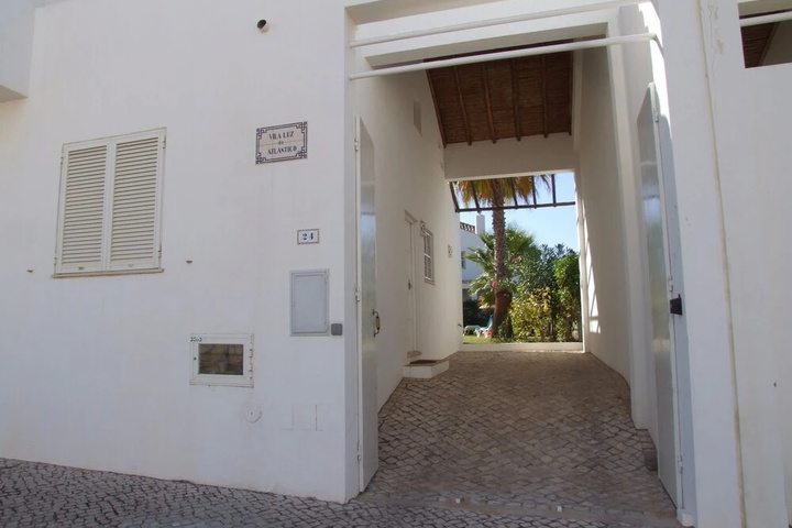 Vila Monte Gale 24