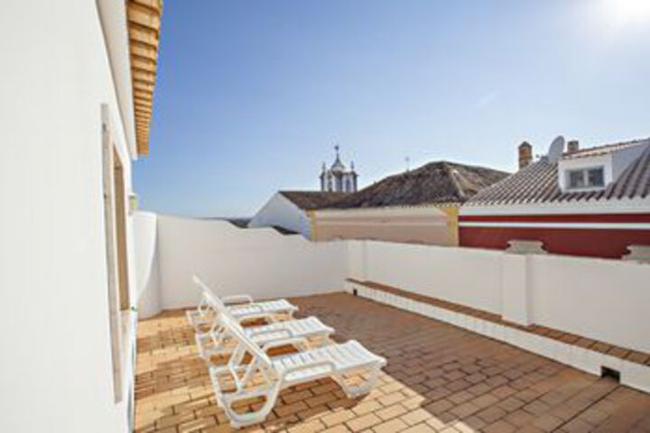 Terrace/Patio 24 of 25