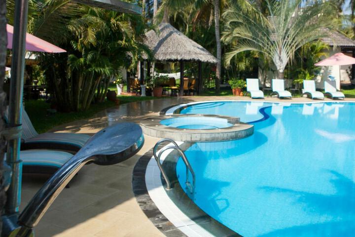 Pool 6 of 6