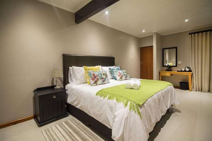 Room 19 of 60