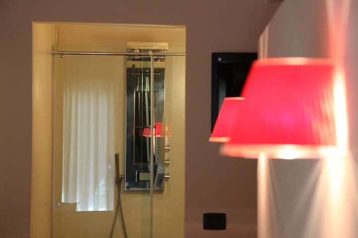 Room 22 of 48