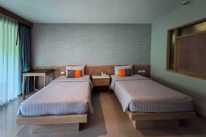 Room 15 of 139