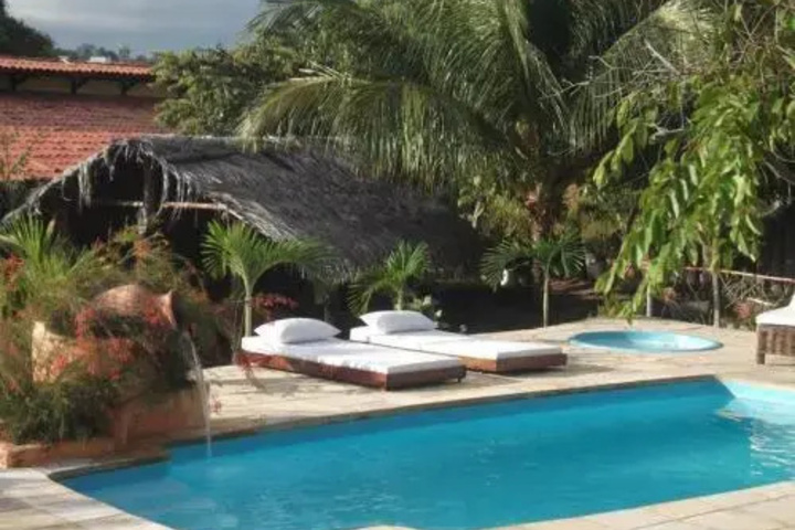 Pool 2 of 8