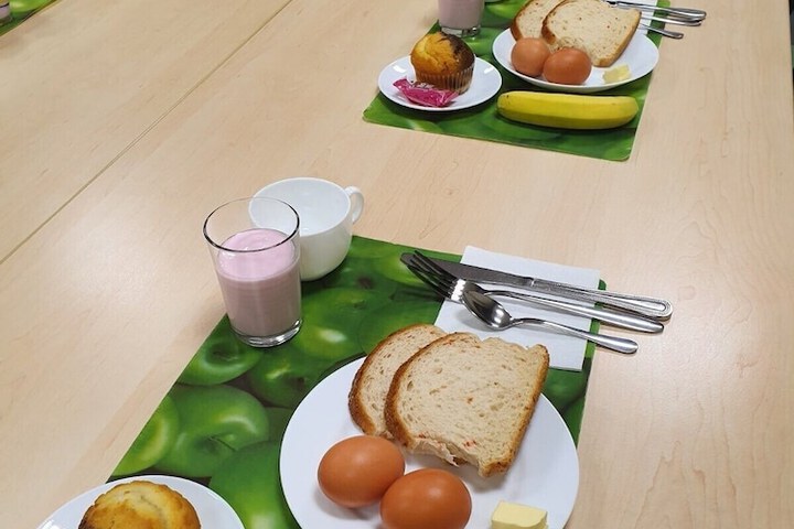 Breakfast/Coffee Service 30 of 43