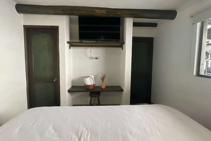 Room 18 of 57