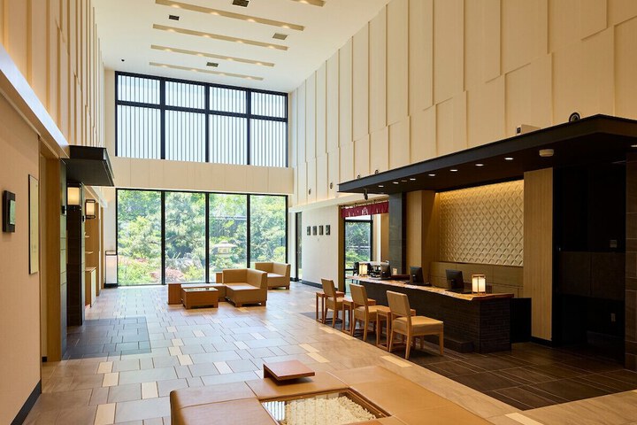 Hotel Lobby