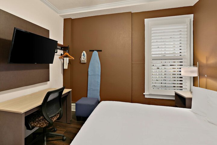 1 Queen Bed Larger Room Work Desk Microwave and Refrigerator (7 of 34)