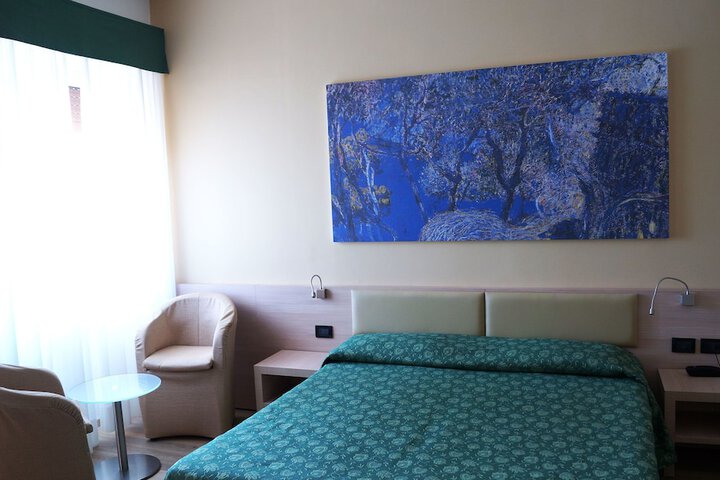 Room 26 of 78