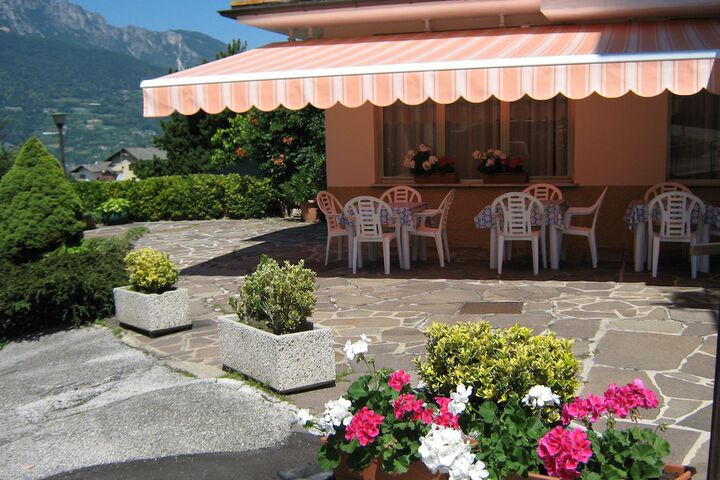 Terrace/Patio 44 of 50