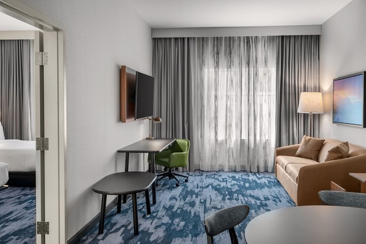 Room 7 of 48
