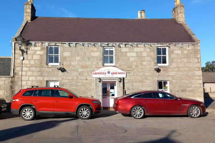 Aberdeen Arms Hotel Tarland