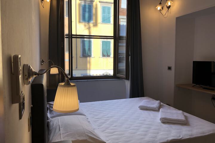 Room 18 of 46