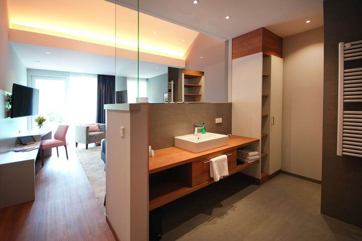 Room 58 of 95