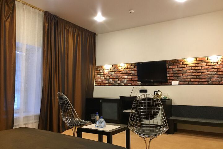 Room 17 of 58
