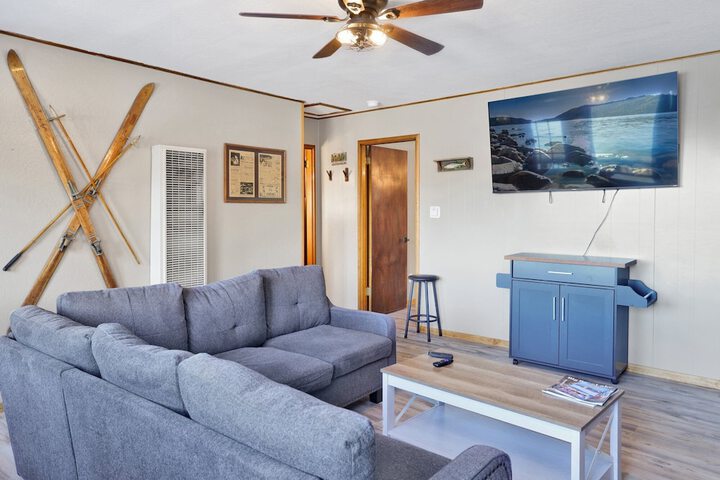 Room 8 of 27