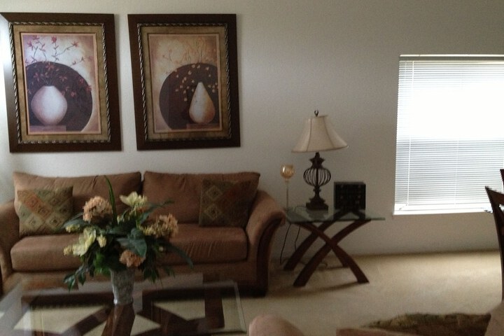 Room 19 of 29