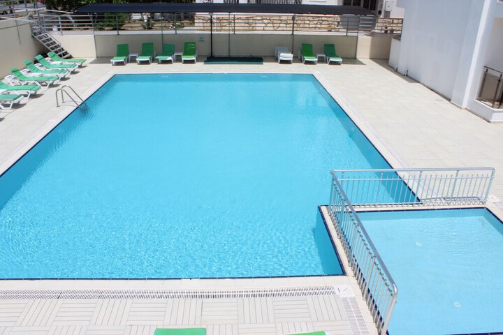 Pools & Facilities