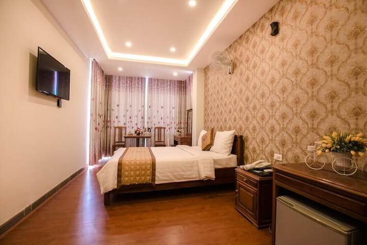 Room 10 of 41