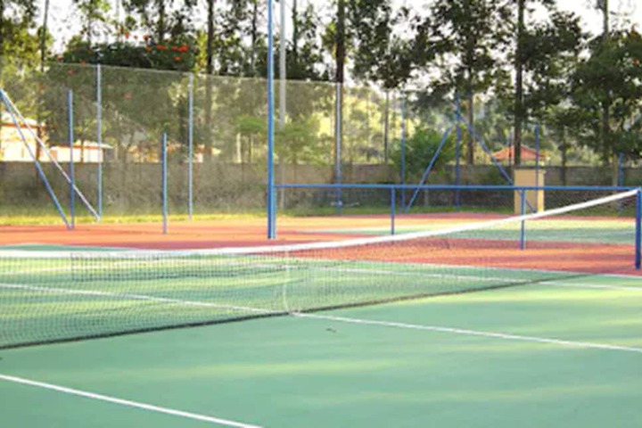 Tennis court