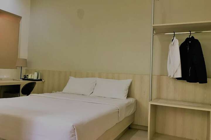 Room 21 of 55