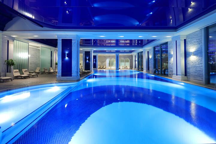 Pool 45 of 147