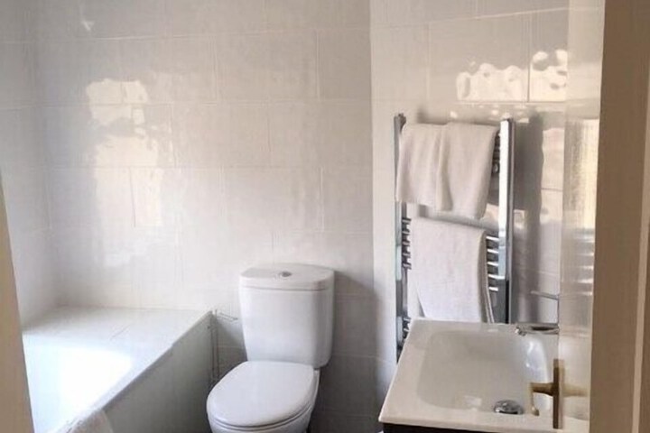 Room 12 of 67