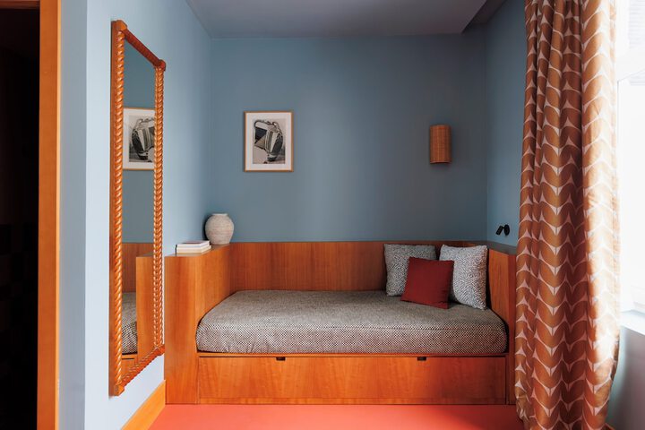 Room 29 of 75