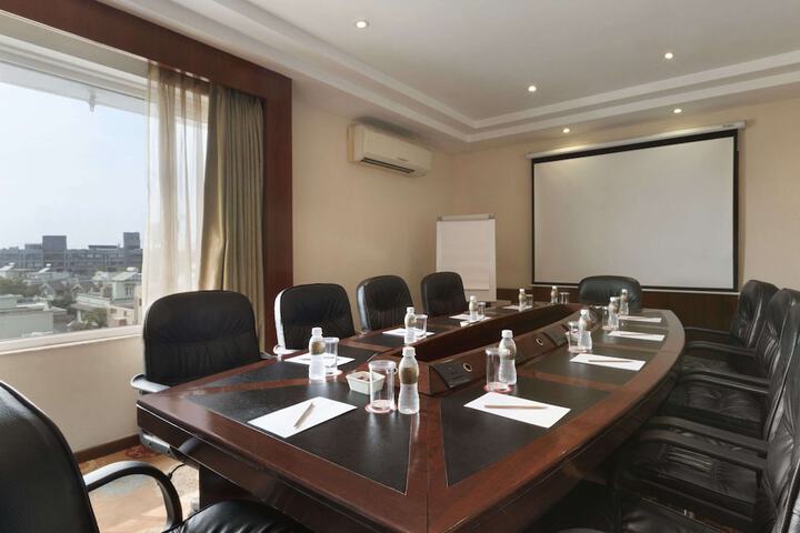 Meeting 44 of 47