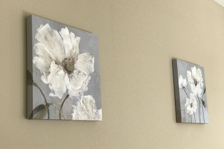 Room 11 of 24