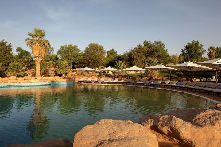 Pool 68 of 221