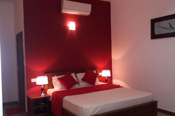 Room 8 of 44