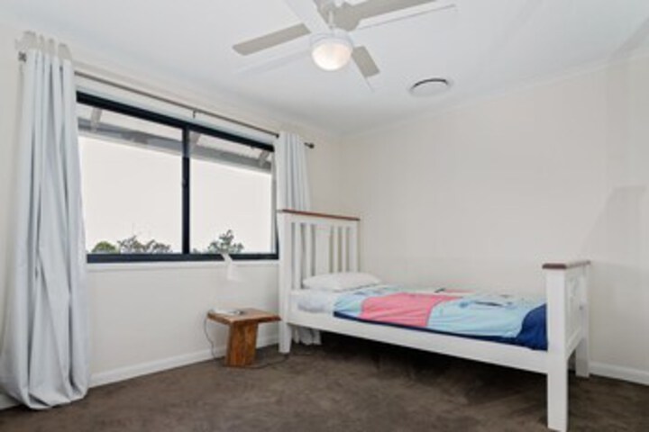 Room 21 of 33