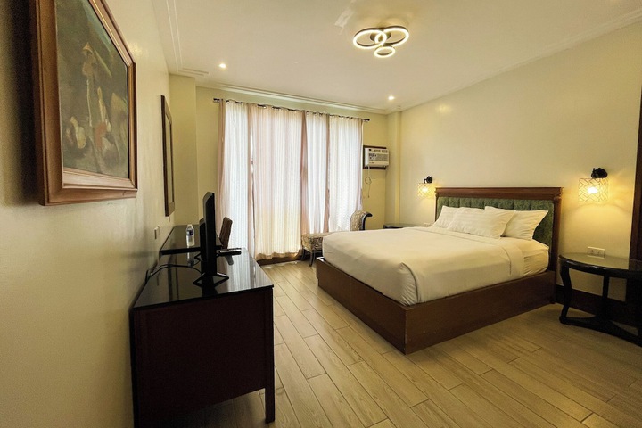 Room 26 of 70