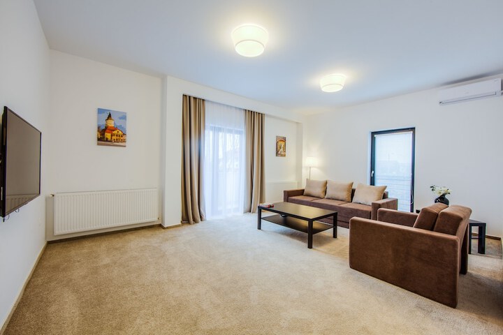 Room 28 of 45