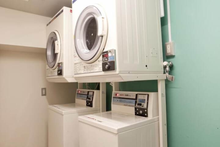 Laundry 6 of 31