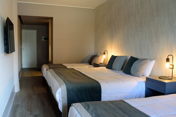 Room 15 of 44