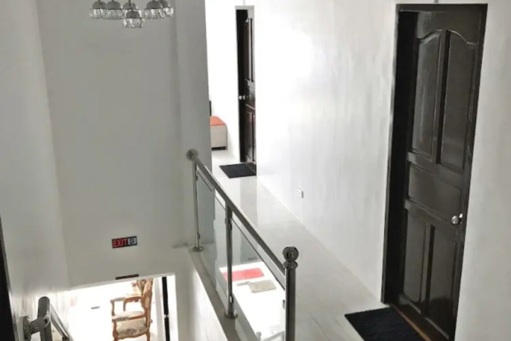 Room 11 of 13